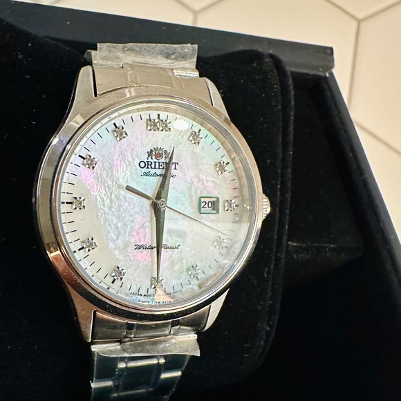 Orient \